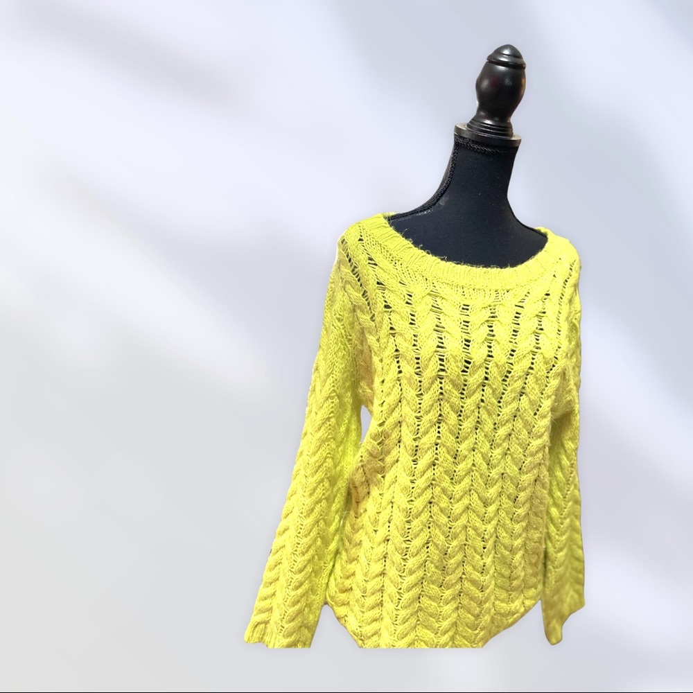 Green  knit sweater
